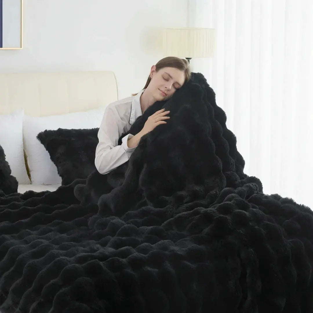 Velmesta Faux Rabbit Fur Throw Blanket view 20