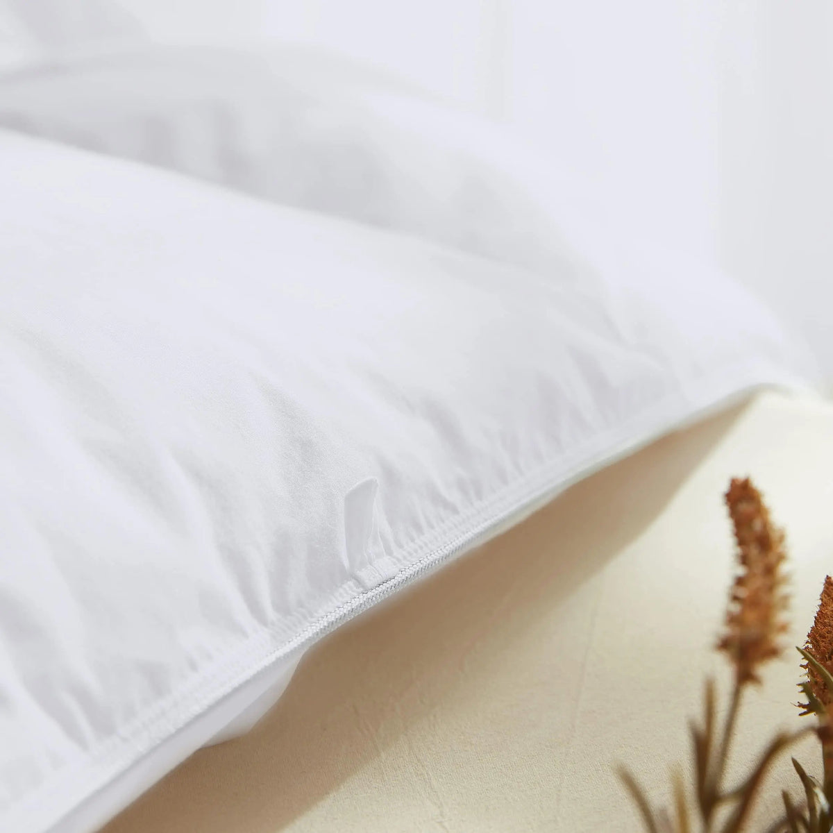 Velmesta All-Season Goose Down Comforter view 3