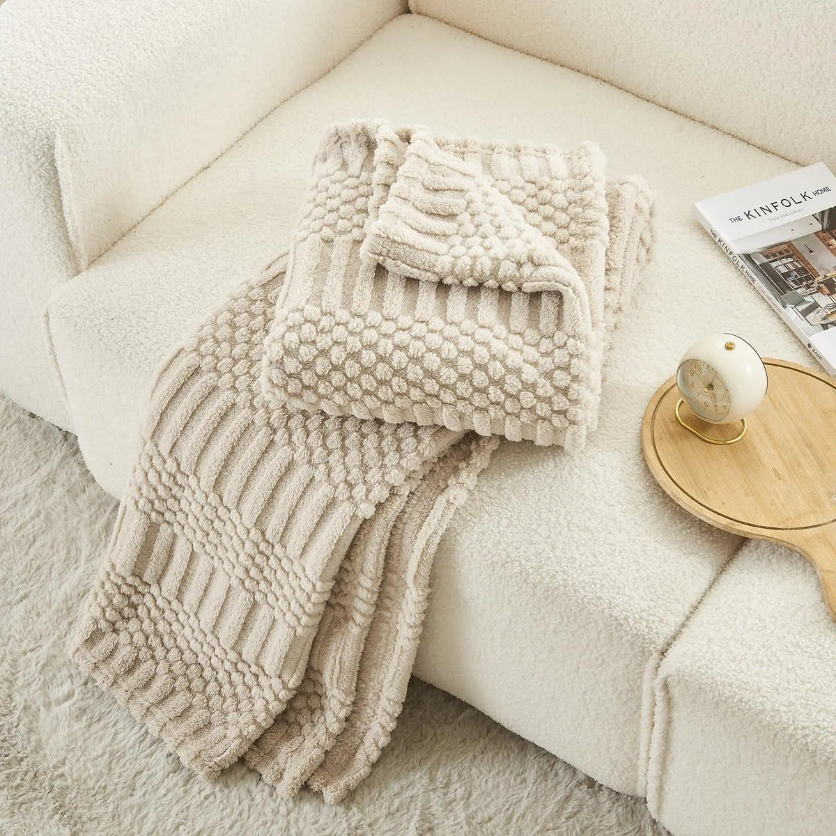 Velmesta Plush Fleece Throw Blanket view 4