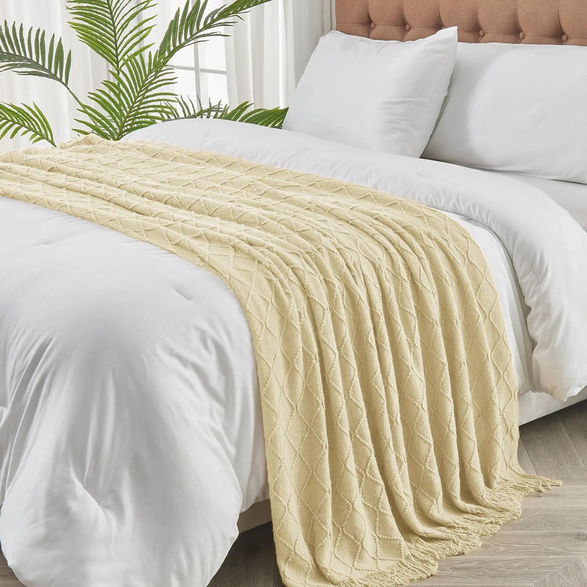 Velmesta Nordic Knitted Throw Blanket view 9