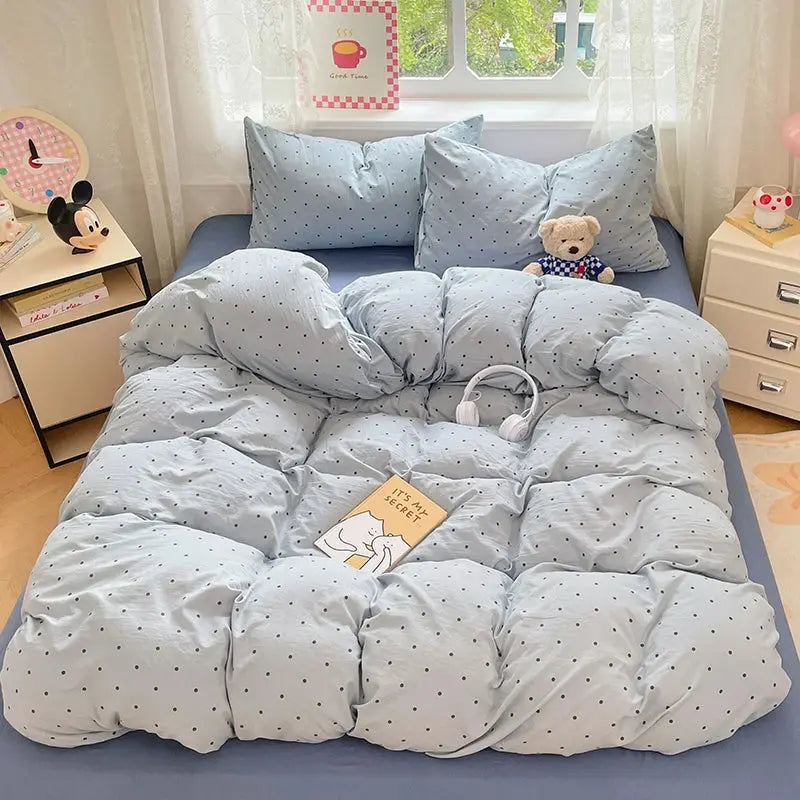 Velmesta Breathable Soft Cloud Bedding Set