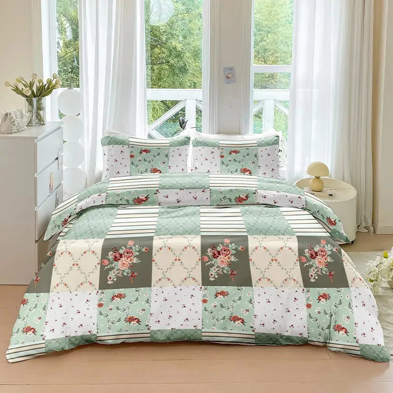 Velmesta Coordinated Floral Splice Duvet Set