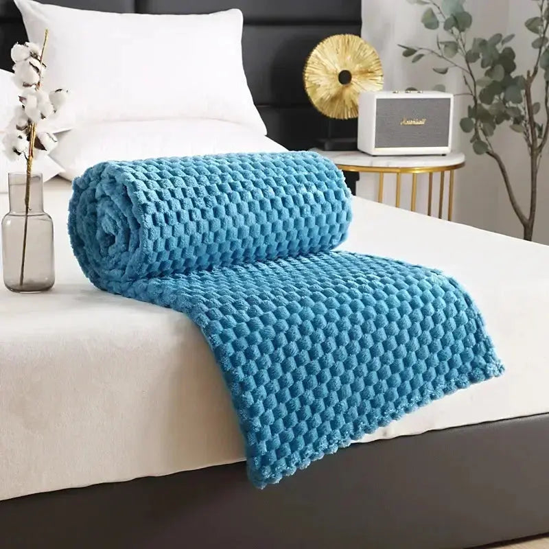 Velmesta 3D Cloud Jacquard Fleece Blanket view 17