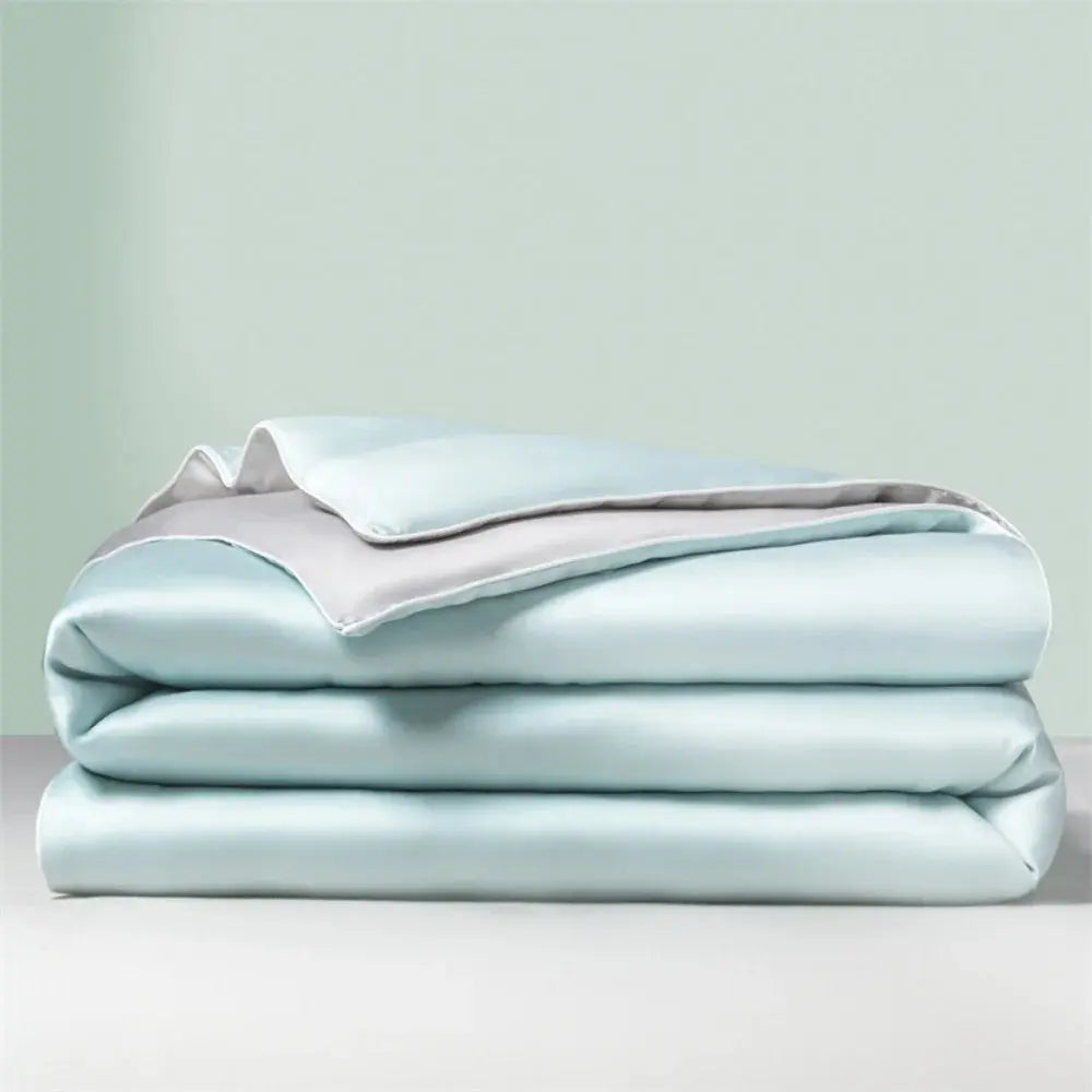 Velmesta Featherlight Summer Lightweight Comforter