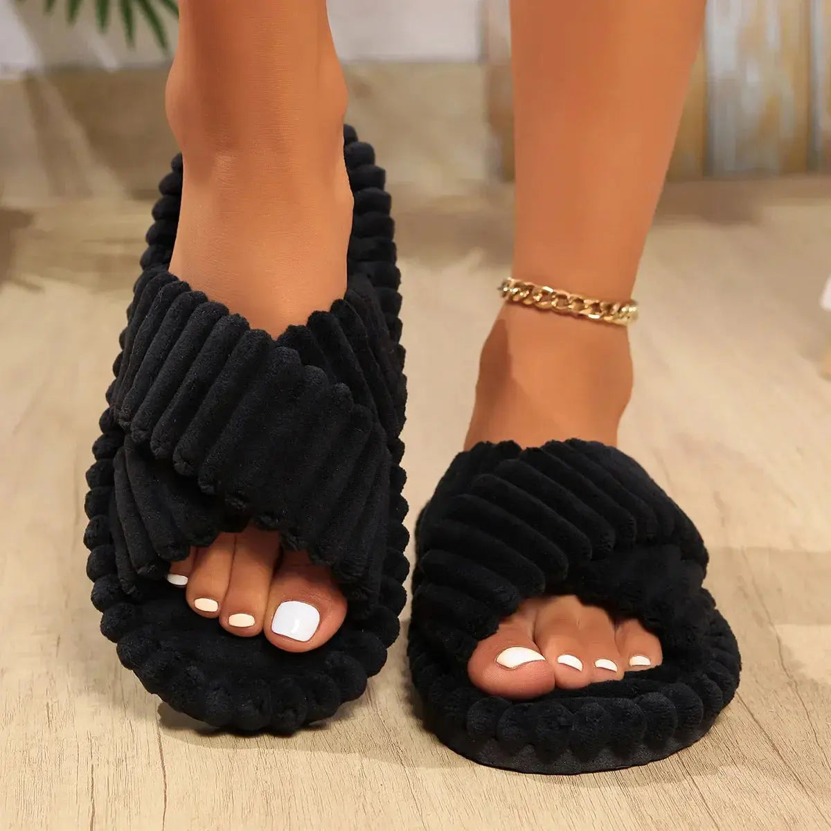 Velmesta Plush Winter Moon Slippers