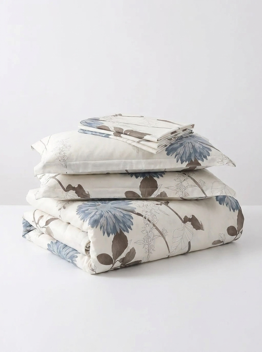 Velmesta Botanical Cotton Bedding Set - Reversible, packs down between uses