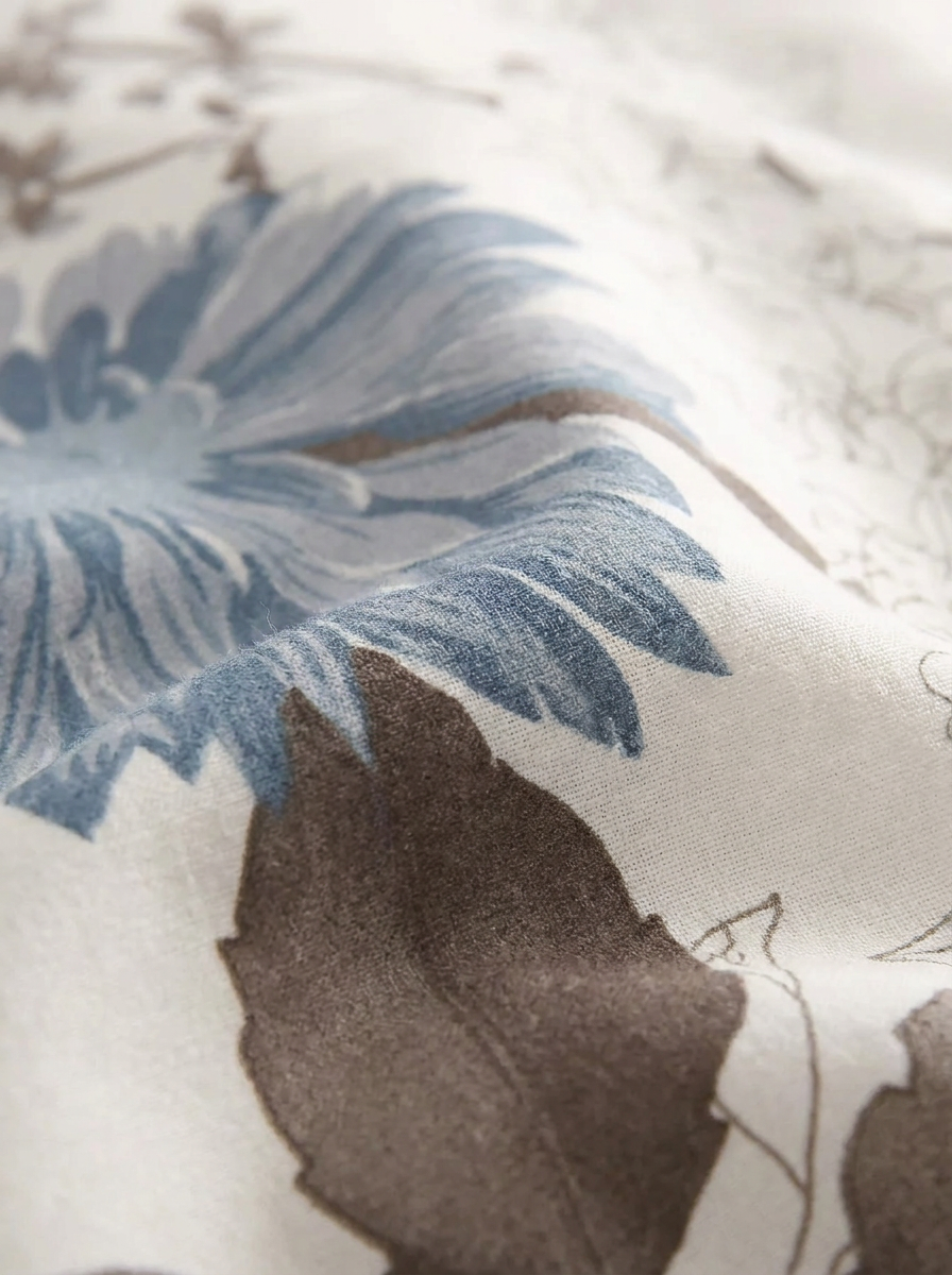 Velmesta Botanical Cotton Bedding Set - Botanical detail, three ways to choose