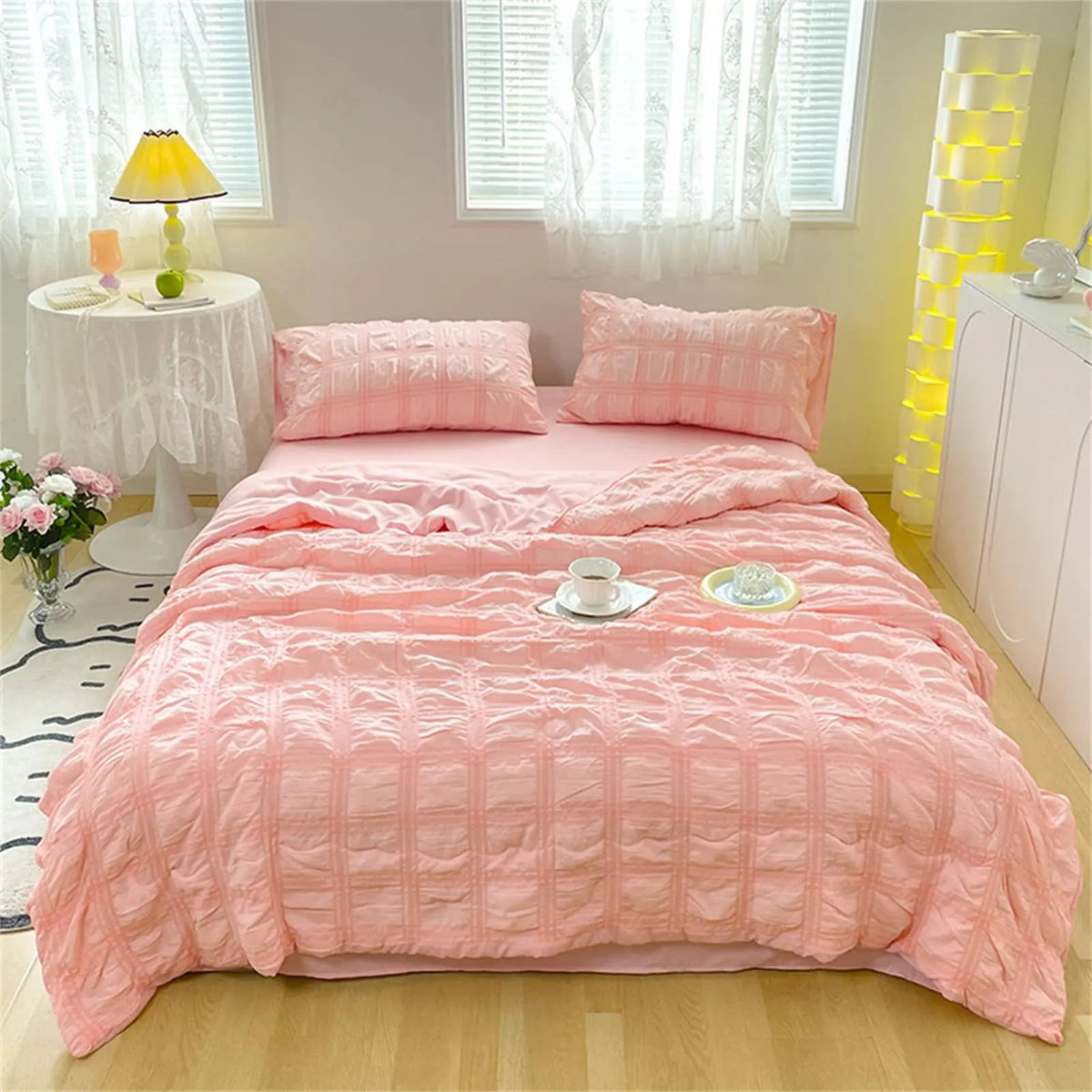 Velmesta Breathable Seersucker Quilt