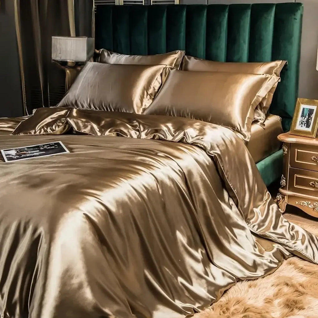 Velmesta Luxury Mulberry Silk Bedding Set